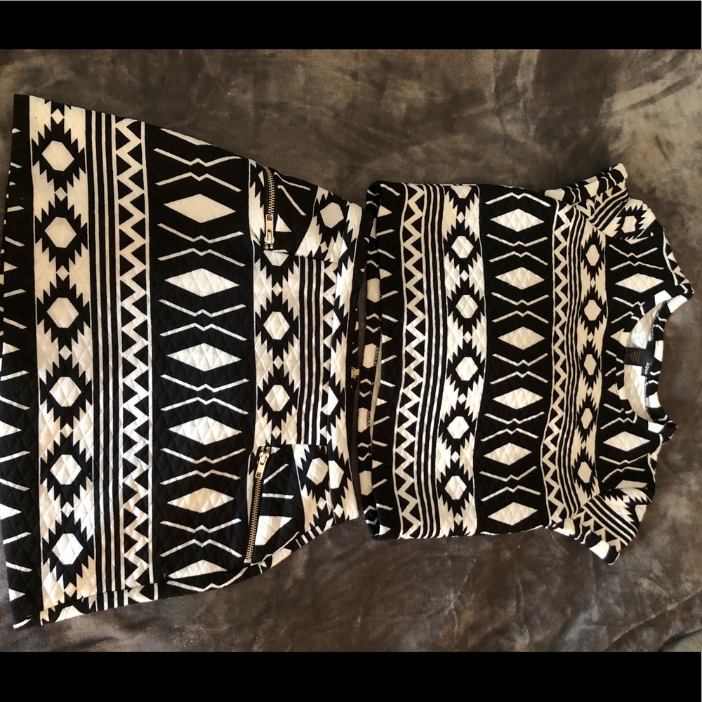 Two-Piece Set